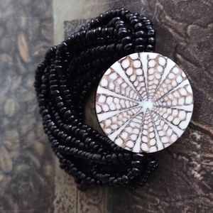 Nwot stretch bracelet